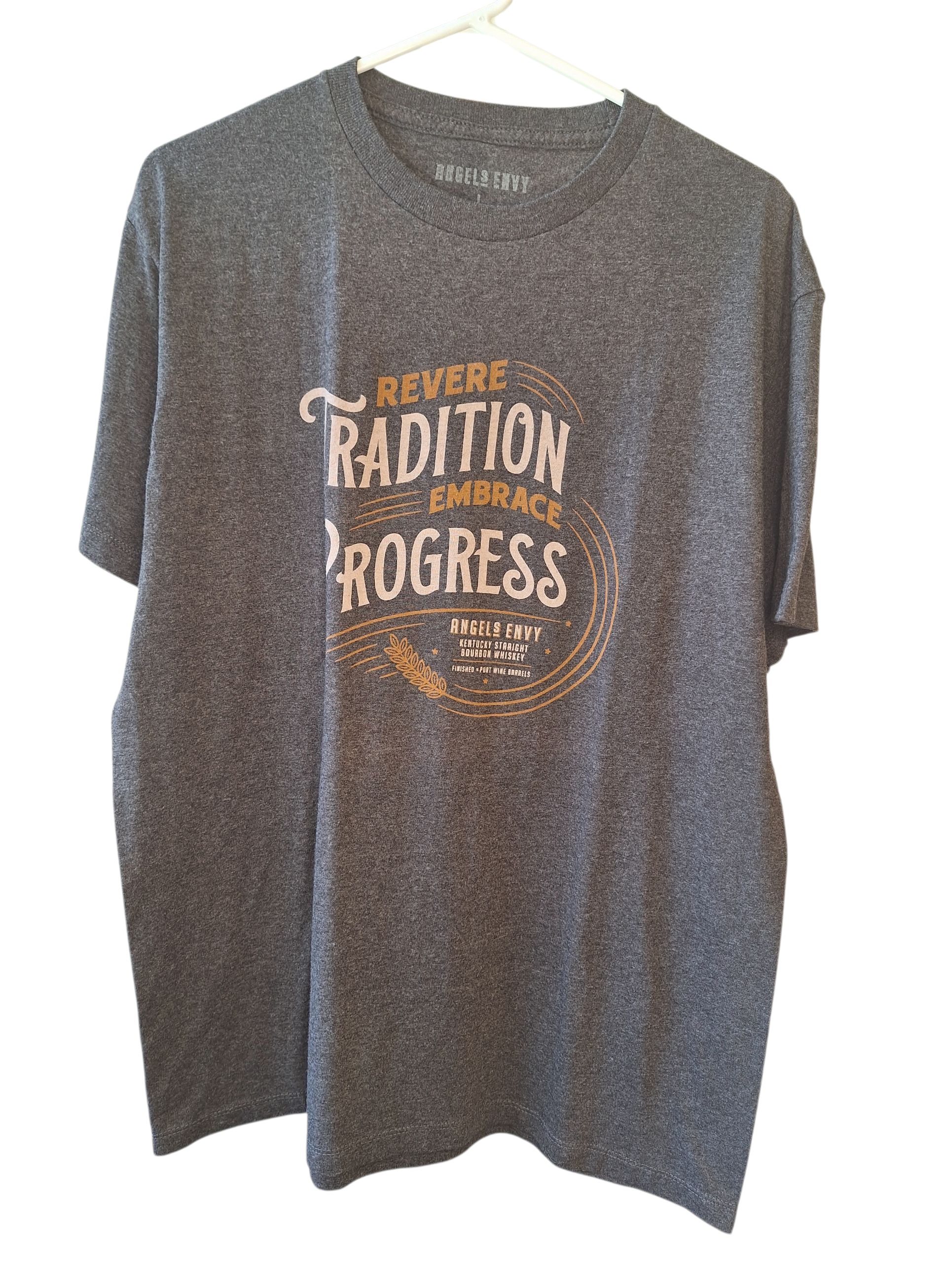 Graphic T-shirt Size L