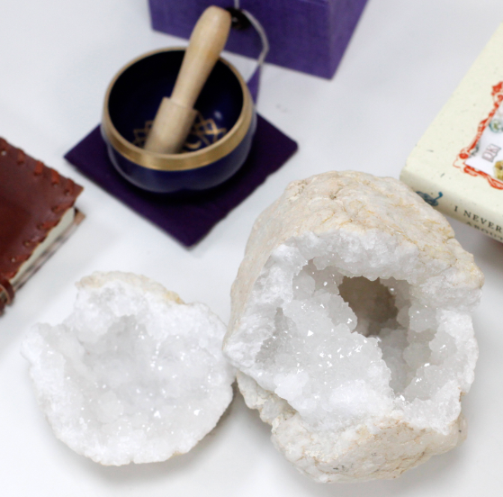 Thumbnail: Calsite Geodes - 15-18 cm