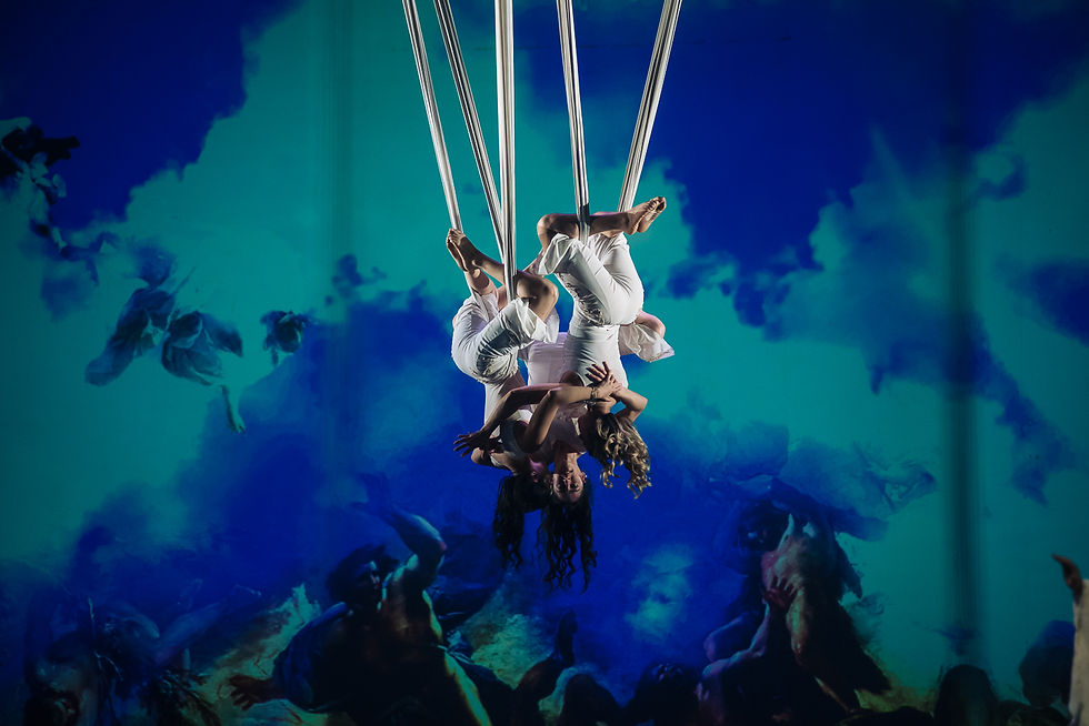 The impact of theatrical design and dramaturgy