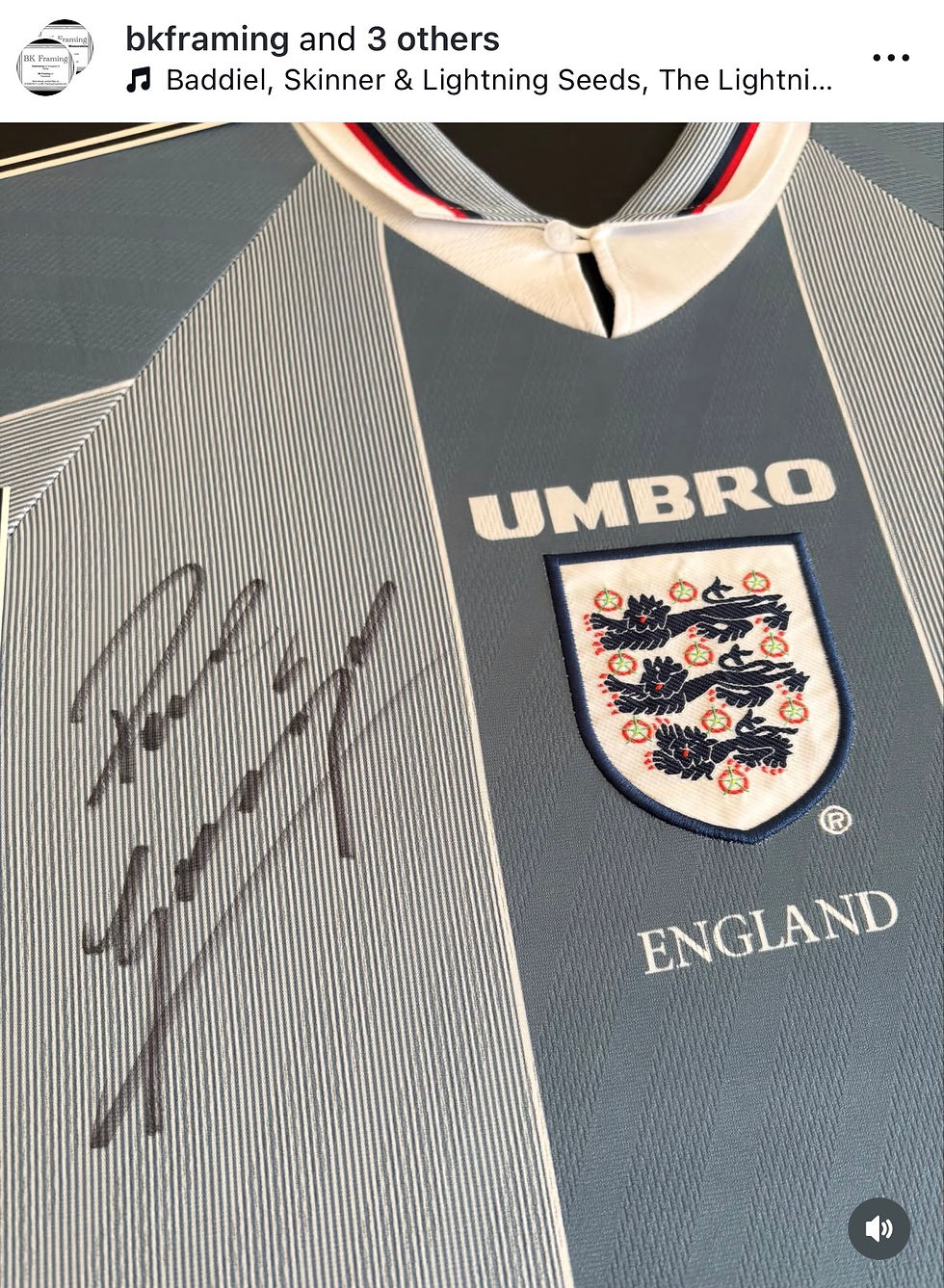 Thumbnail: Paul ‘GAZZA’ Gascoigne Signed & Framed England Euro 96 Away Shirt