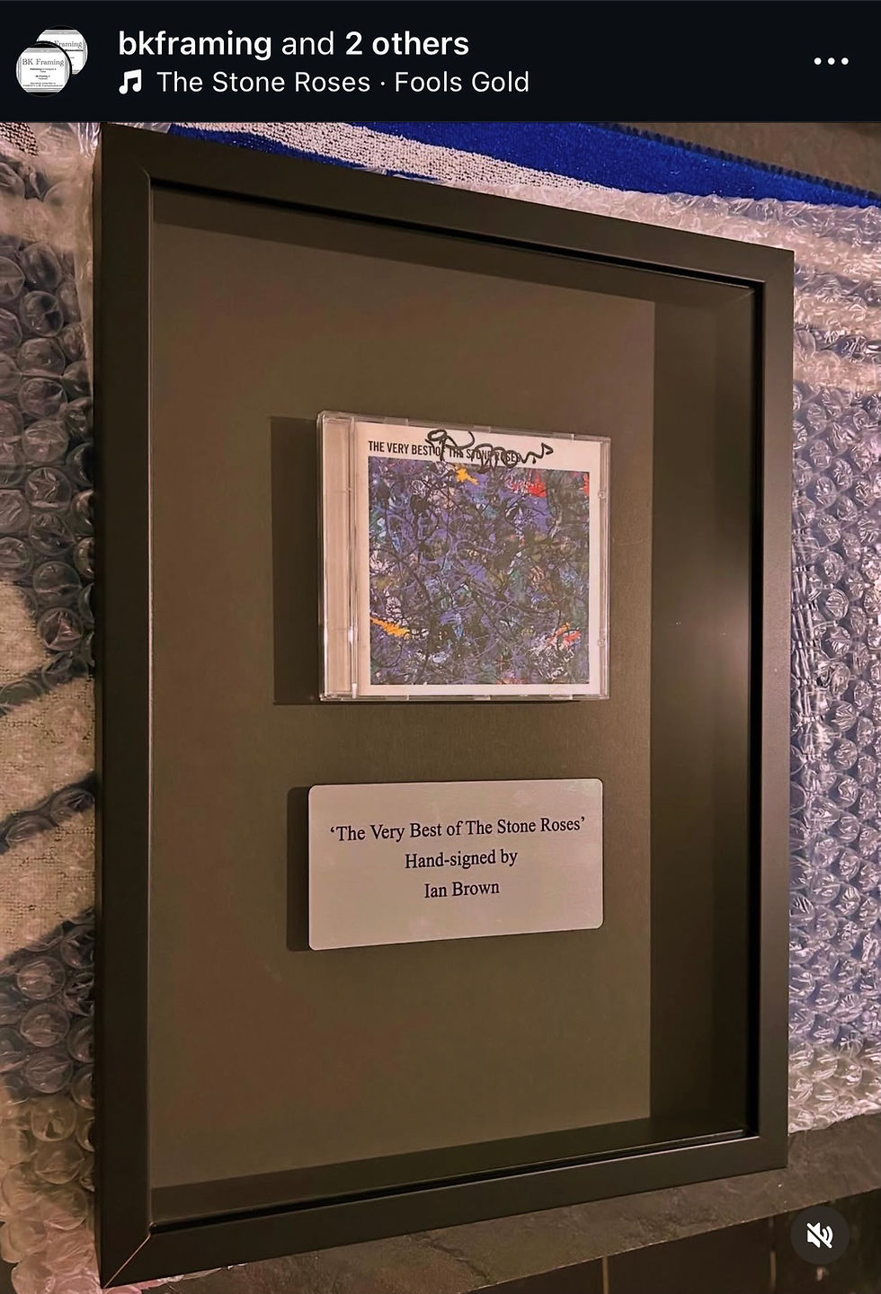 Thumbnail: Ian Brown Signed & Framed ‘The Very Best of The Stone Roses’ cd