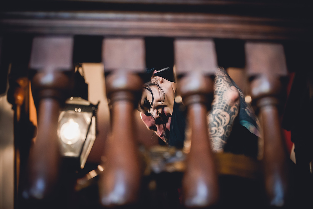 Discreet Wedding Photography