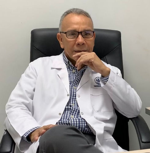 Doctor Waldemar Oliveros.jpeg