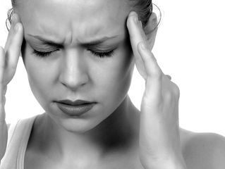 10 Struggles Of A "Migraineur"