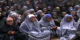 DIFUNDEN VIDEO DE BOKO HARAM Y POSIBLES NIÑAS SECUESTRADAS