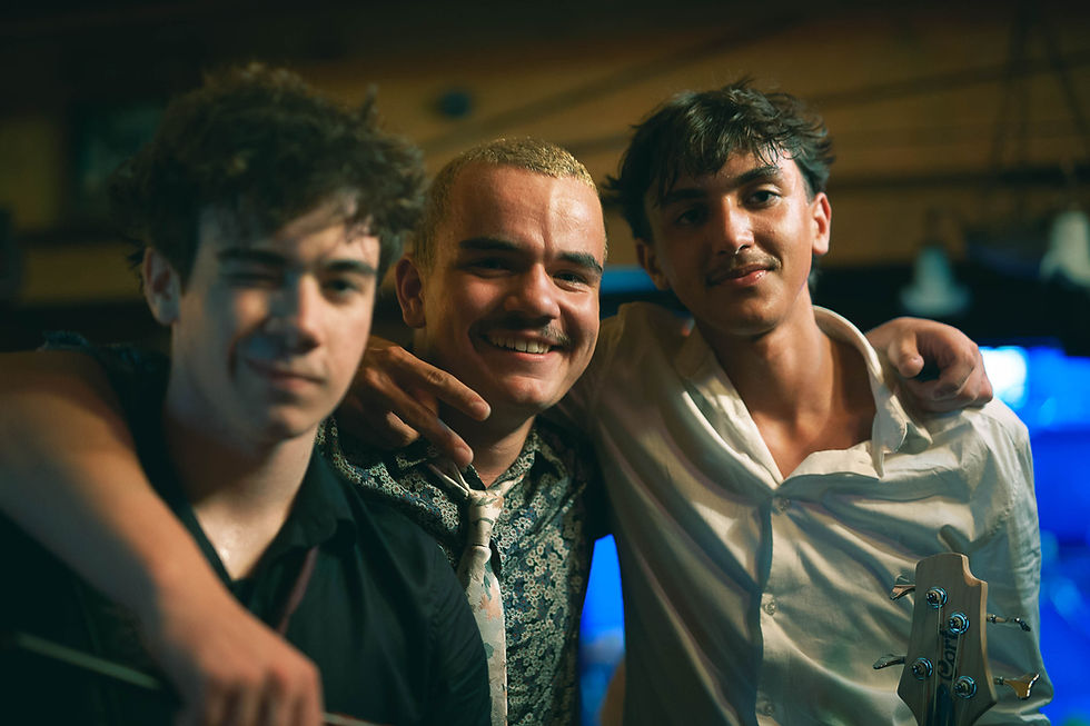 De gauche à droite : Loris, Benjamin & Alexis.