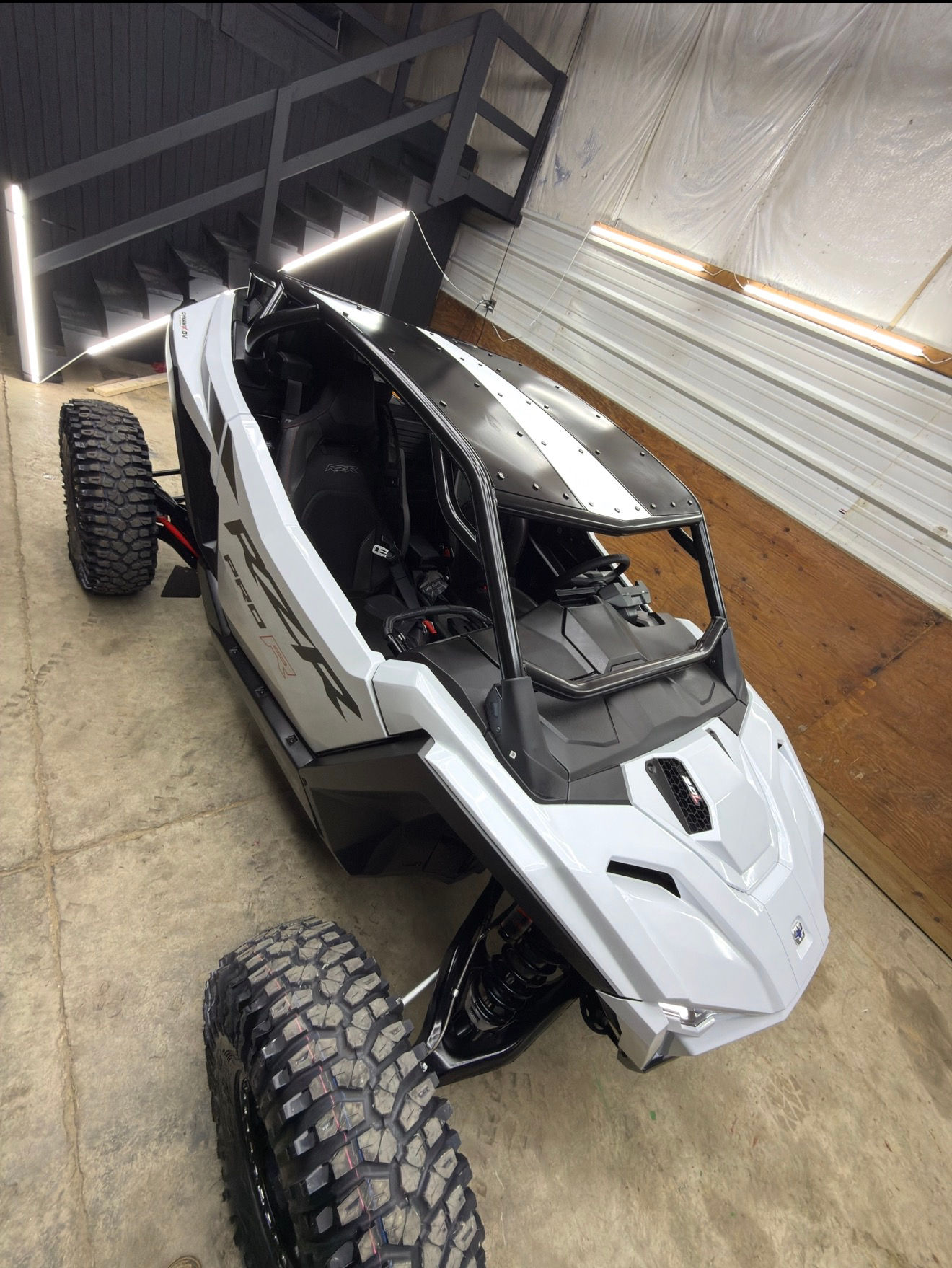 2026 Pro R Ultimate (White)