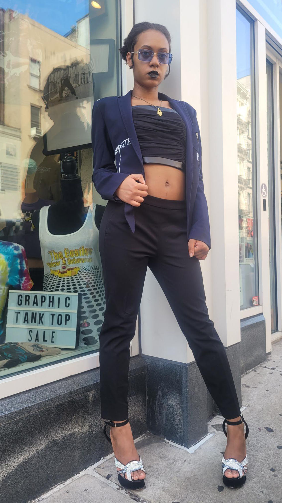 DE909559-F4C5-491B-B039-1DAC69FDCCD7