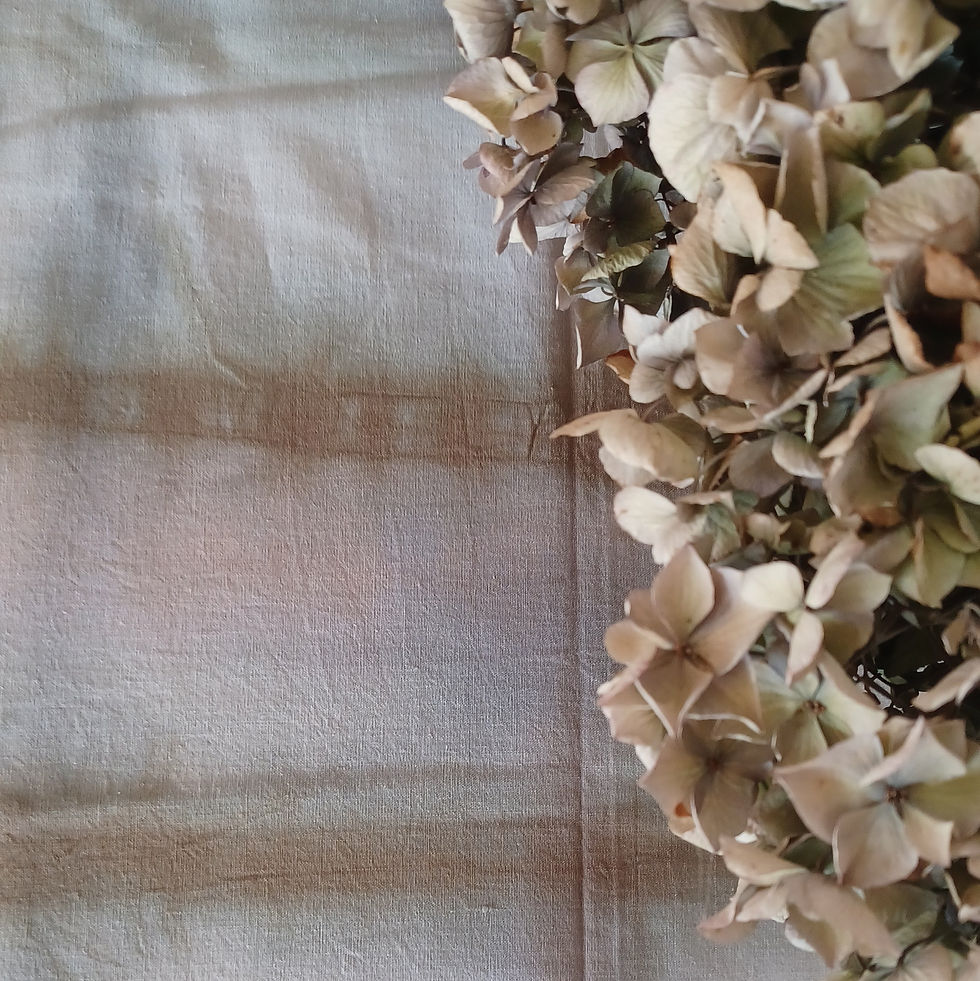 Miniature : BLANDINE nappe artisanale en coton shibori champêtre détail rayures