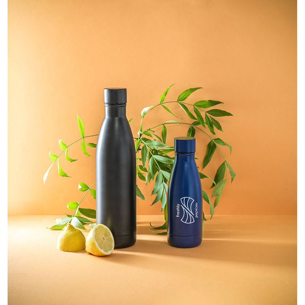 Miniatura: Garrafa térmica em aço inox 90% reciclado de parede dupla isolada a vácuo 810ml