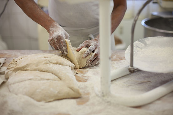 Endorphina-Backkunst-Berlin-Bakery-Preparing-Dough.jpg