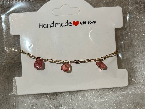 Hand made Bracelet chaîne dorée fait main avec pierres roses