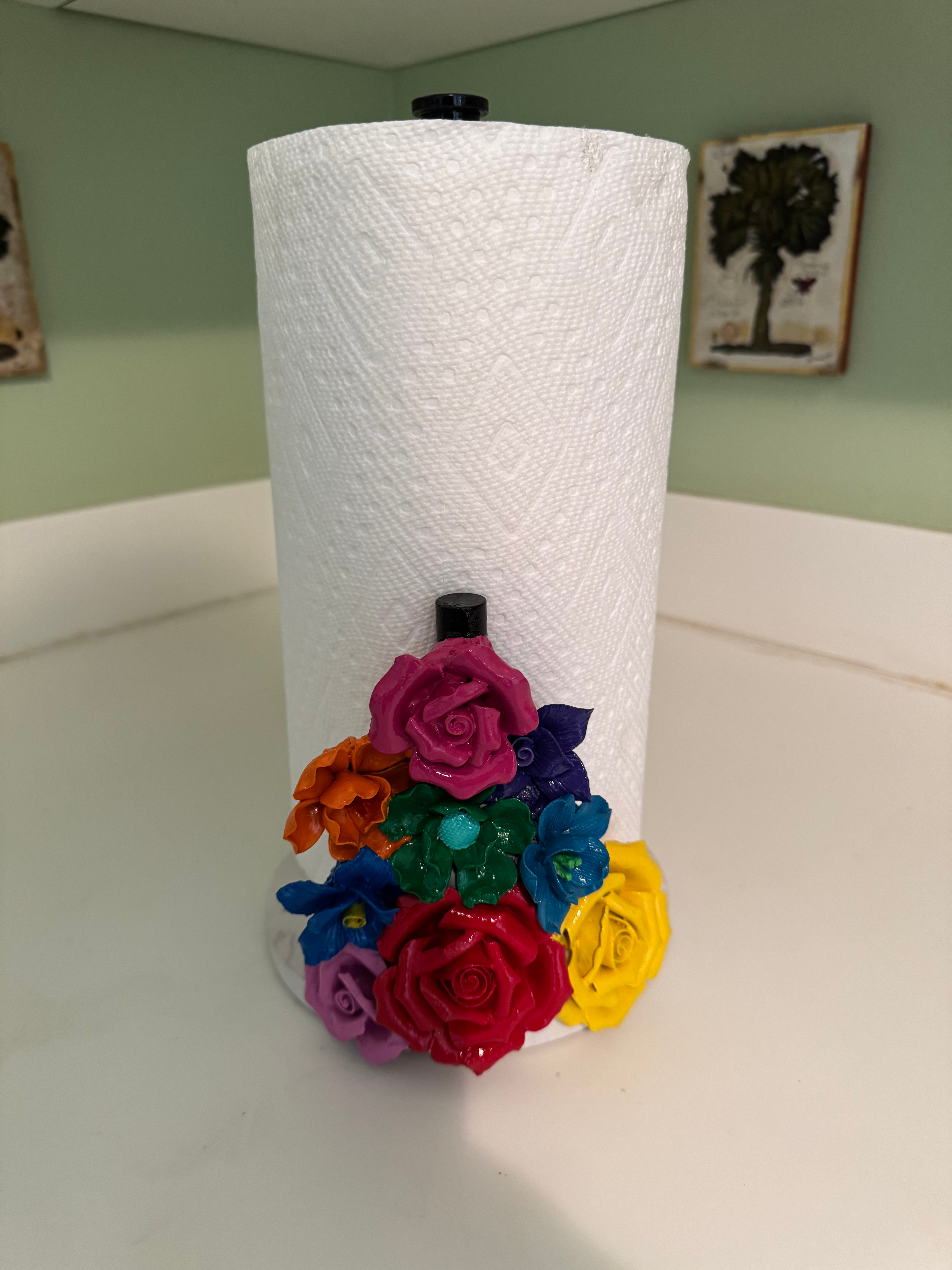 Magnificent marble and ceramic flower paper towel holder