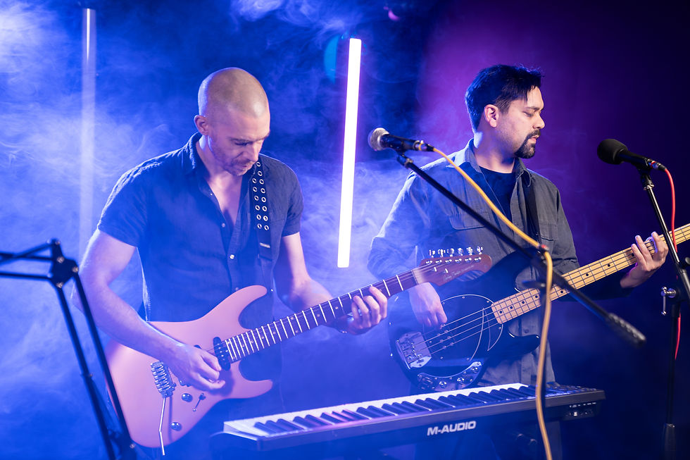 Coldplay’s Influence on Today’s Music: Who’s Carrying the Torch?