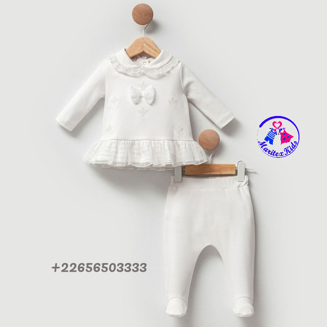Ensemble bébé "Élégance Blanche"