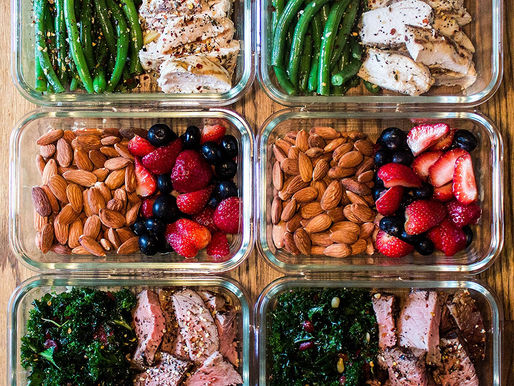 ¿Sin tiempo para cocinar saludable durante la semana? Te contamos los esenciales del "Meal Prep"