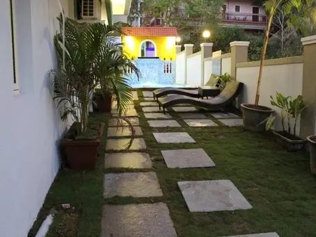Hidden Benefits of Booking Hotels in Baga Beach Goa Early During Peak Tourist Season