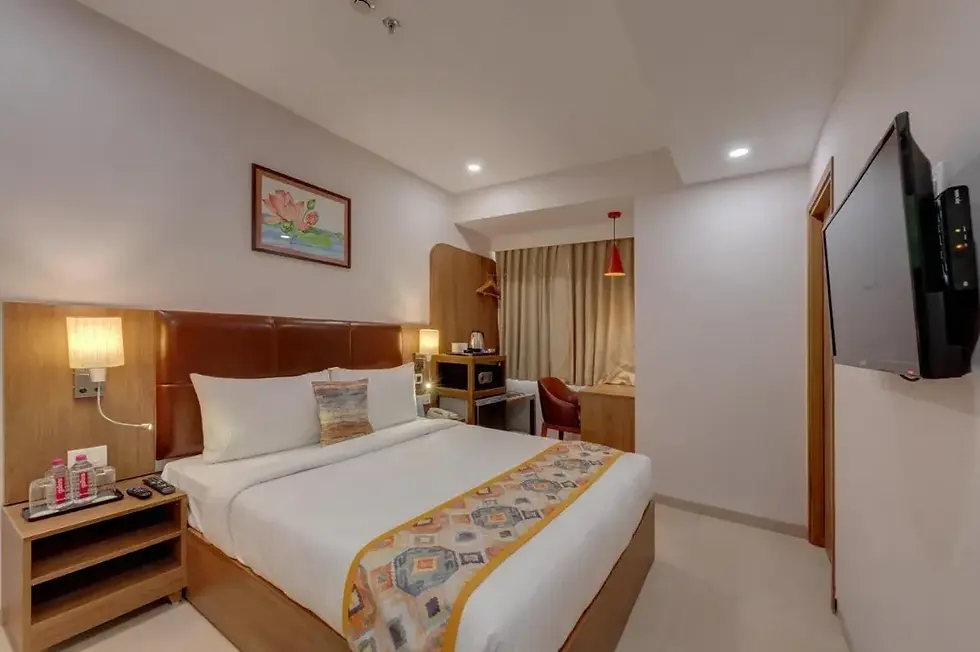 Hotels In Jetalpur Road, Vadodara
