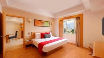 Staying in Hyderabad: From Hourly Accommodations to Couple Friendly