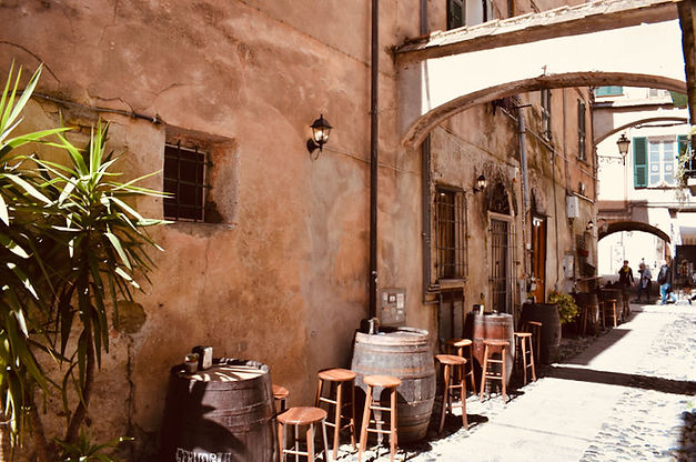 e++++ Antico-Borgo-Finalborgo-Caruggi.jpeg