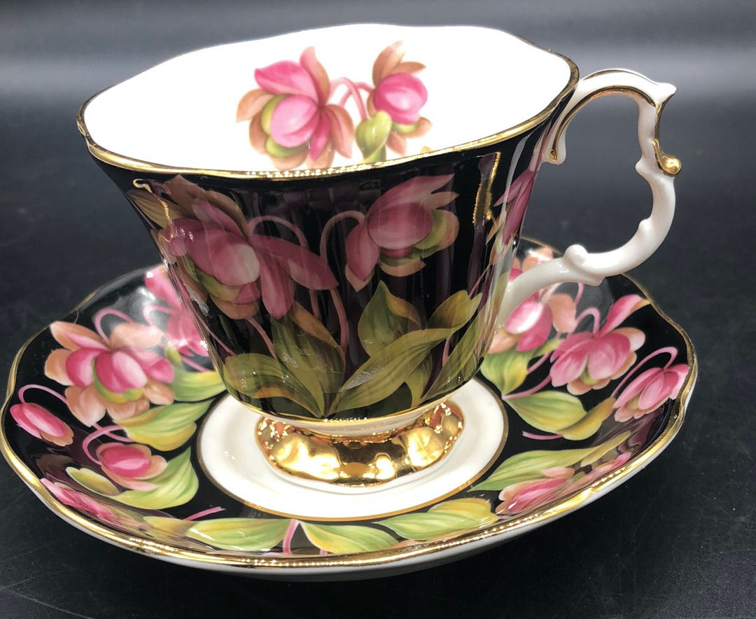 Royal Albert Provincial Flowers Teacup