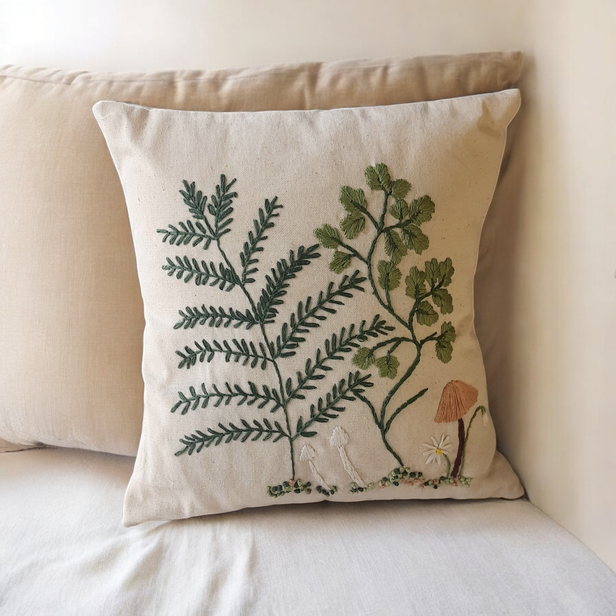 Undergrowth cushion cover 