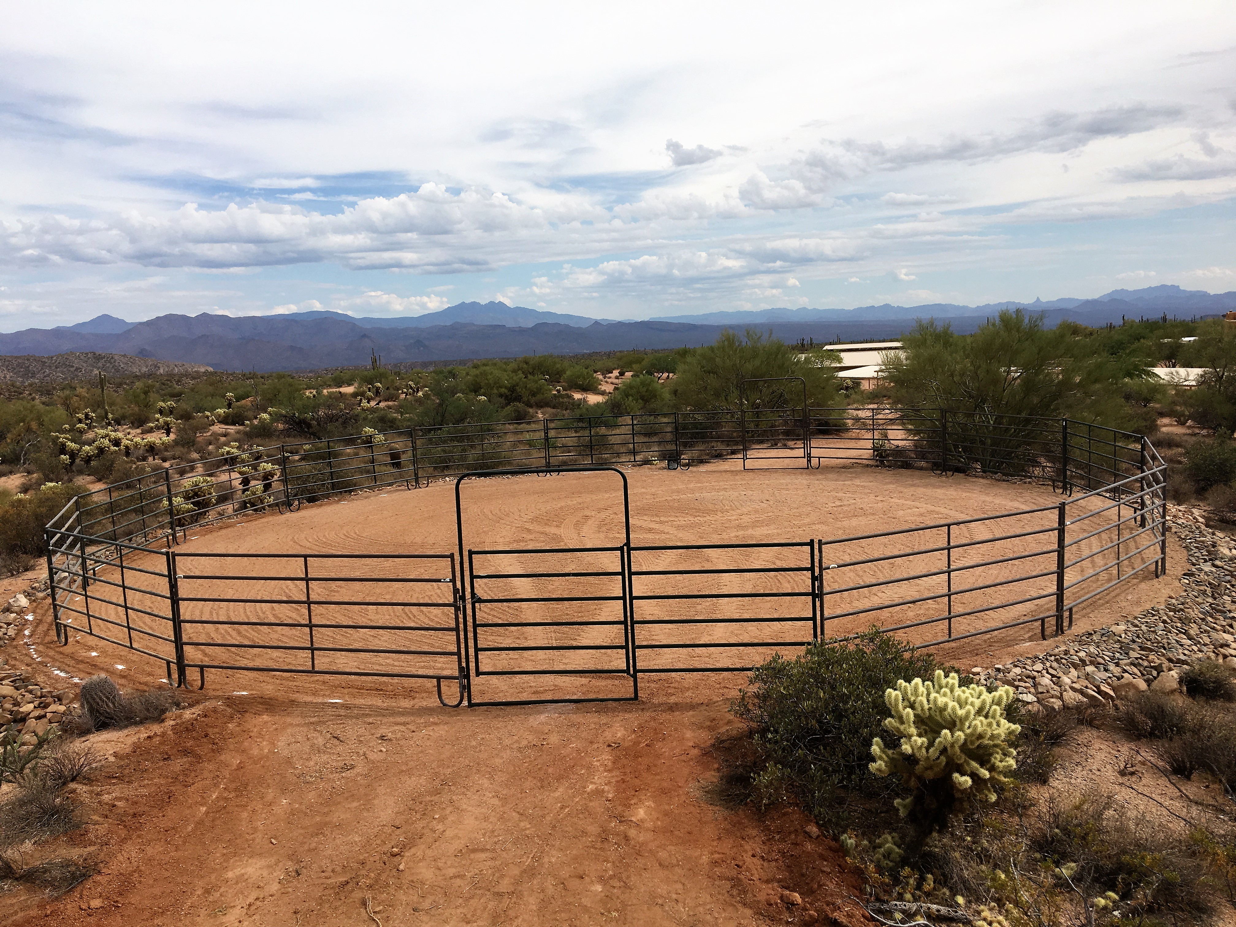 round pen enhanced