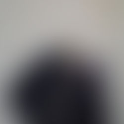 Loro Pianaのネイビースーツ