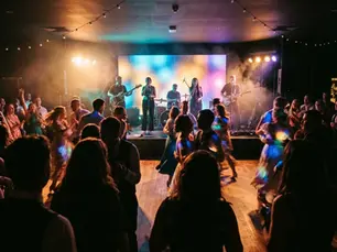 The Best Bands for Weddings: How to Choose Live Music