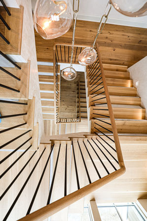 custom-staircase-bigsky