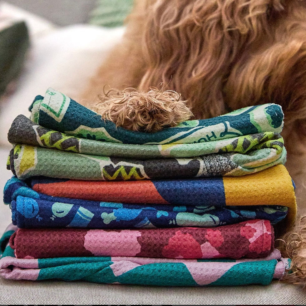 Thumbnail: Pink Paws Large Dog Towel