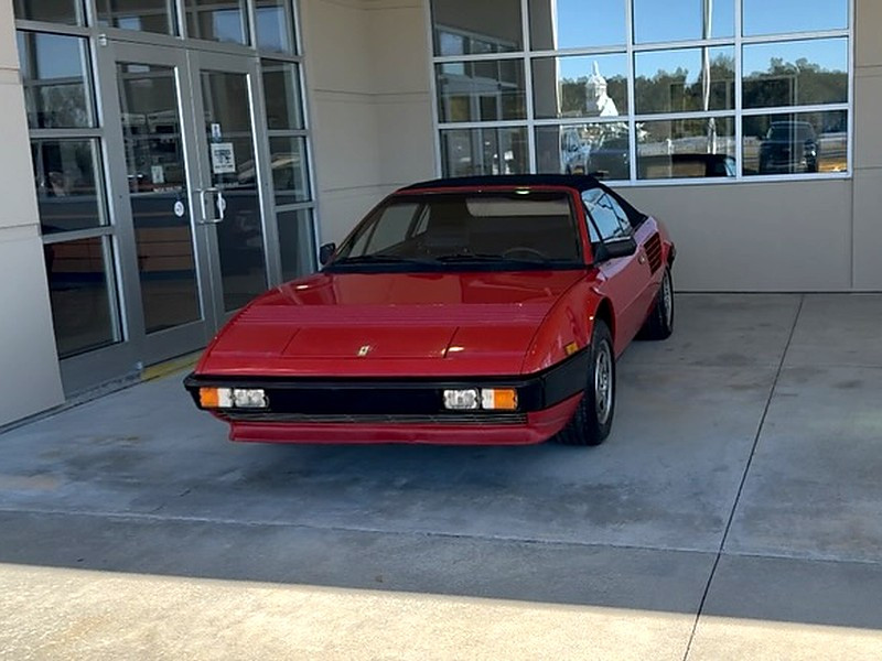 1985 Ferrari Mondial — photo 1 of 1