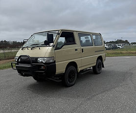 1996 Delica L300 Active World