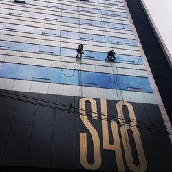 Centro Empresarial S-48 Tower P.H.