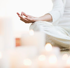 Meditation mit Kerzen