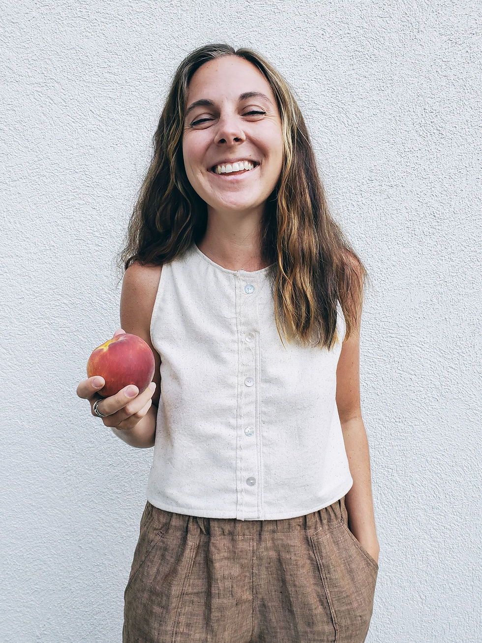 Thumbnail: RAW FEELINGS - Cotton tank with pearly buttons