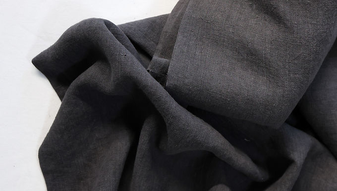 Naturally Dyed Linen Fabric - Dark Charcoal GREY  - Softened - Medium Weight