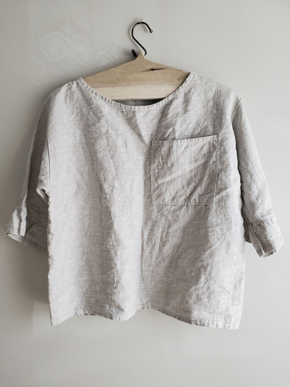 Thumbnail: SALTWATER - Ruffle sleeve, boxy linen shirt