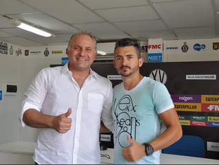 Técnico Toninho Cecílio é apresentado no XV de Piracicaba.