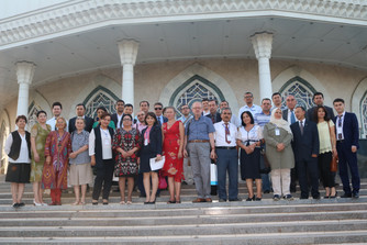 Conférence internationale organisée par le fond Amir Timur à Tachkent