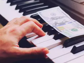 Guía práctica de finanzas para artistas musicales.