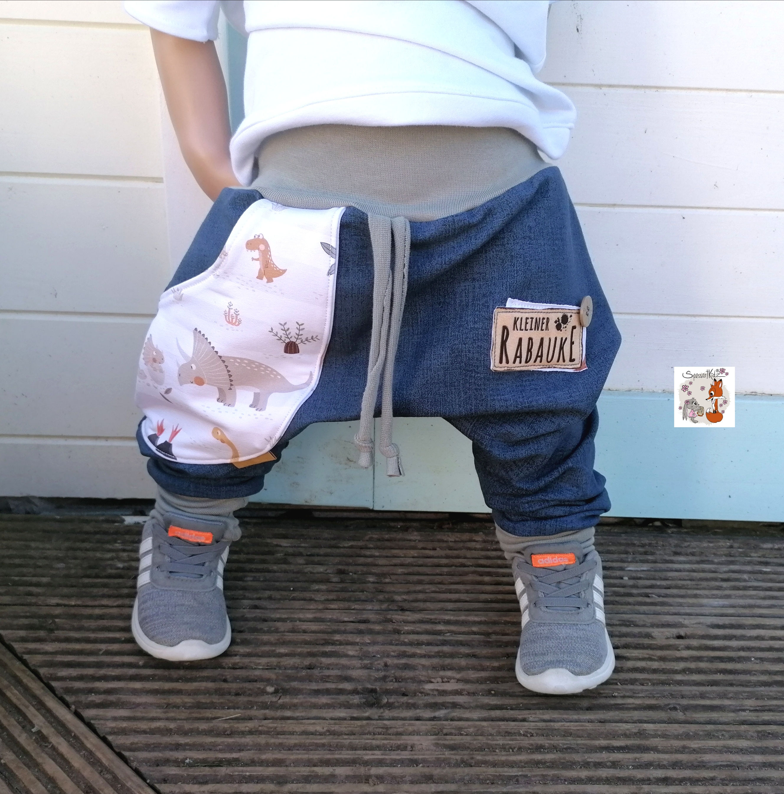 Jeans Dinos Label wählbar