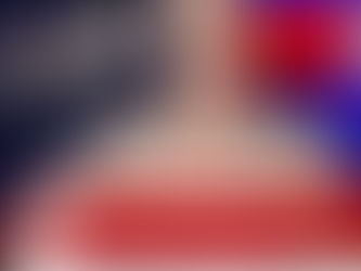 Ведуча Новин Українського радіо Канади UCAN Radio Юлія Стеранка на обкладинці щоденного випуску новин про головні події Канади, Україна щоденного випуску новин про головні події Канади, України та Світу