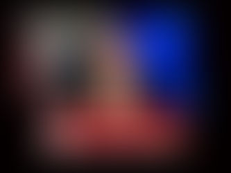 Ведуча Новин Українського радіо Канади UCAN Radio Юлія Стеранка на обкладинці щоденного випуску новин про головні події Канади, України та Світу