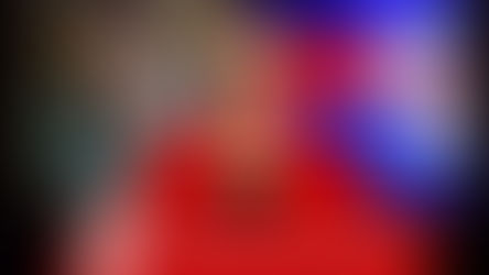 Ведуча Новин Українського радіо Канади UCAN Radio Юлія Стеранка на обкладинці щоденного випуску новин про головні події Канади, України та Світу