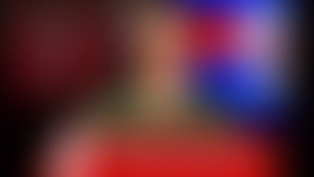 Ведуча Новин Українського радіо Канади UCAN Radio Юлія Стеранка на обкладинці щоденного випуску новин про головні події Канади, Україна щоденного випуску новин про головні події Канади, України та Світу