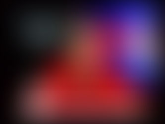 Ведуча Новин Українського радіо Канади UCAN Radio Юлія Стеранка на обкладинці щоденного випуску новин про головні події Канади, України та Світу