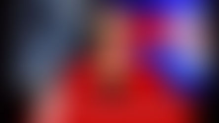 Ведуча Новин Українського радіо Канади UCAN Radio Юлія Стеранка на обкладинці щоденного випуску новин про головні події Канади, України та Світу