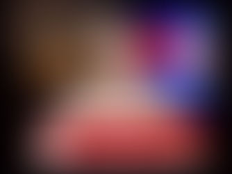 Ведуча Новин Українського радіо Канади UCAN Radio Юлія Стеранка на обкладинці щоденного випуску новин про головні події Канади, України та Світу