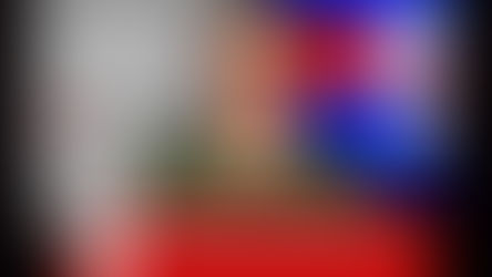 Ведуча Новин Українського радіо Канади UCAN Radio Юлія Стеранка на обкладинці щоденного випуску новин про головні події Канади, України та Світу